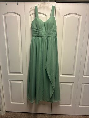 Ladies Mint Green Sleeveless Chiffon Dress